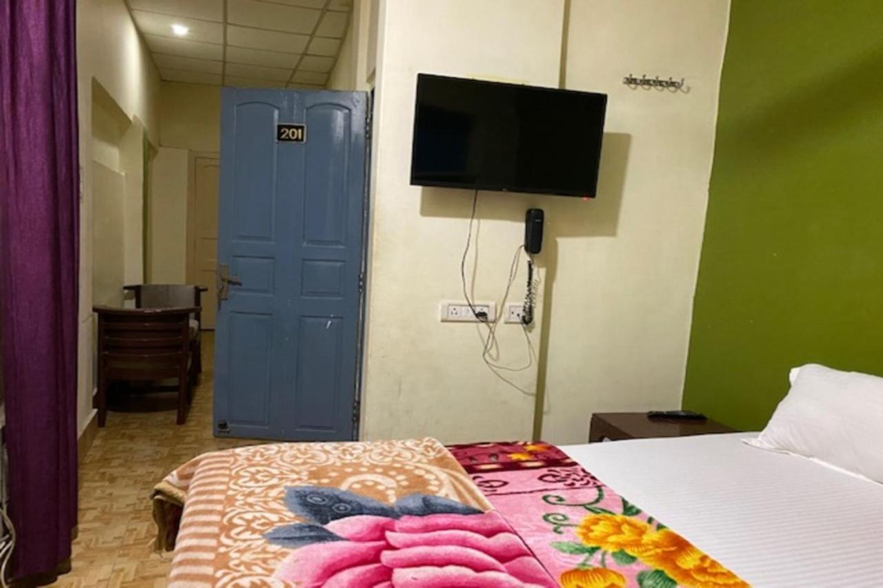 Vagabond Hostel Varanasi